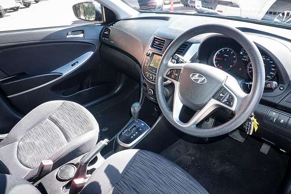 2016 Hyundai Accent Active RB4