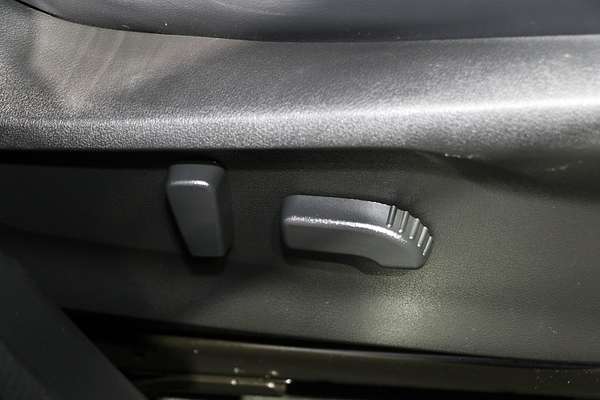 2022 Subaru Forester 2.5i-S S5