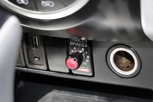 2016 Isuzu MU-X LS-T