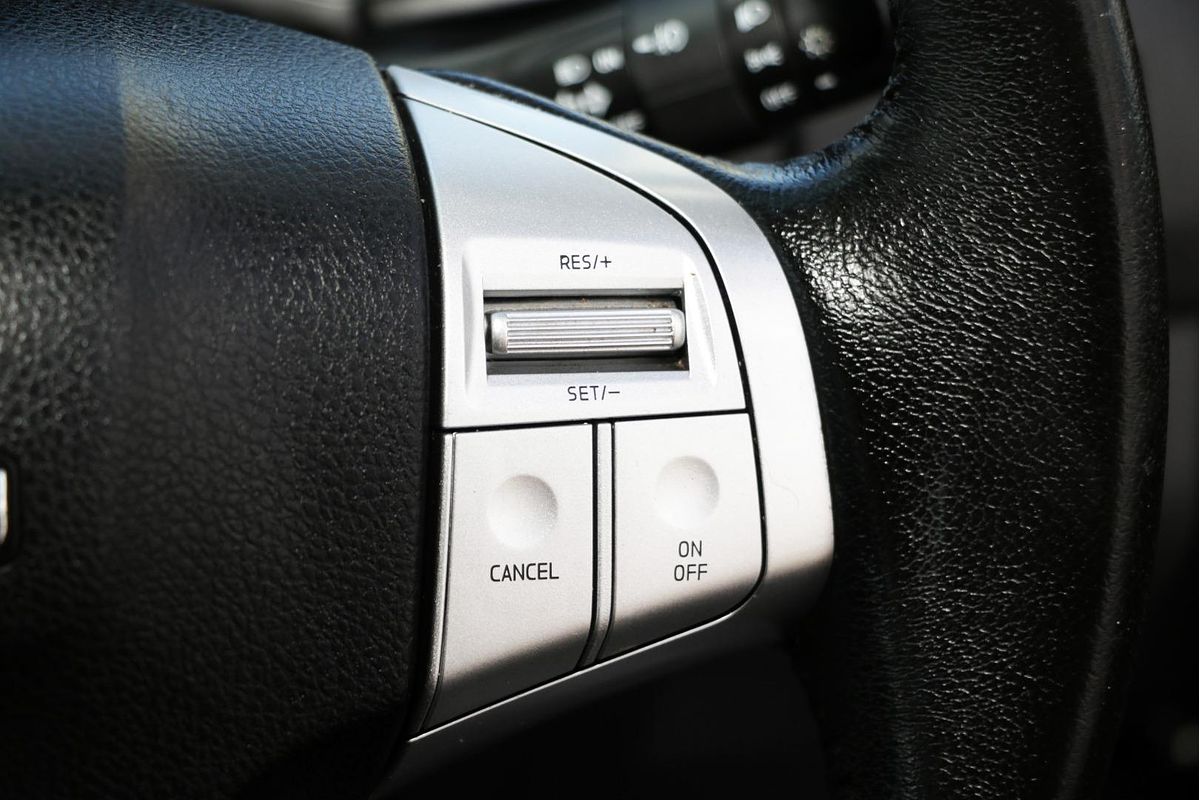 2016 Isuzu MU-X LS-T