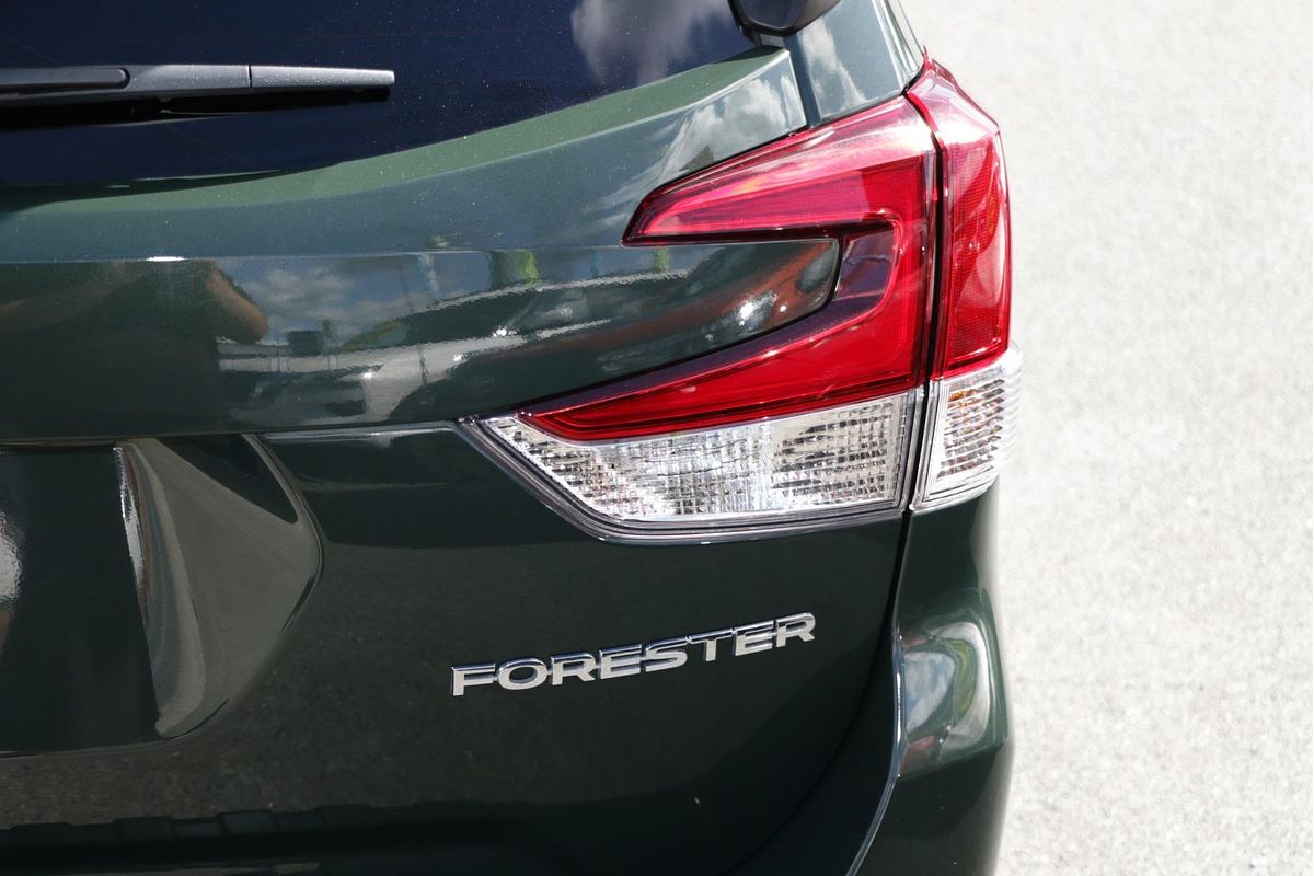 2022 Subaru Forester 2.5i-S S5