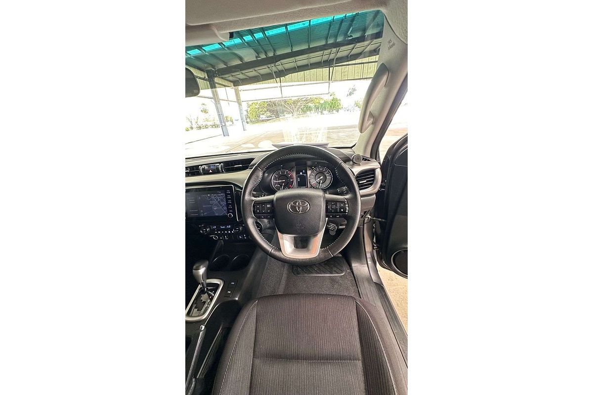2023 Toyota Hilux SR5 GUN126R 4X4