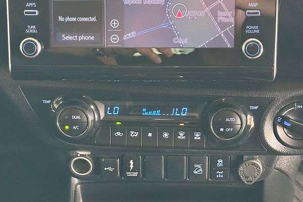 2023 Toyota Hilux SR5 GUN126R 4X4