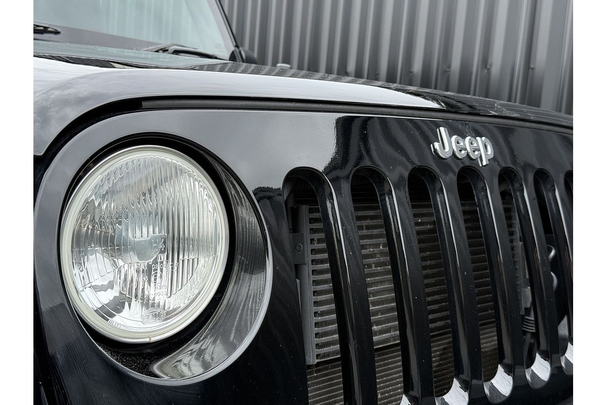 2016 Jeep Wrangler Unlimited Sport JK