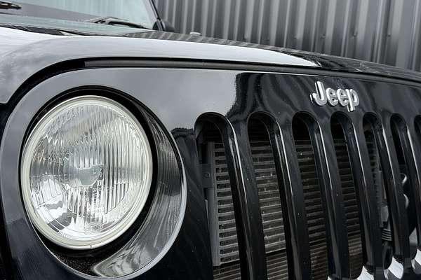 2016 Jeep Wrangler Unlimited Sport JK