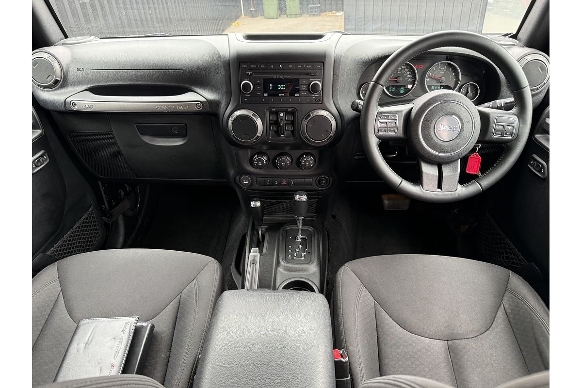 2016 Jeep Wrangler Unlimited Sport JK