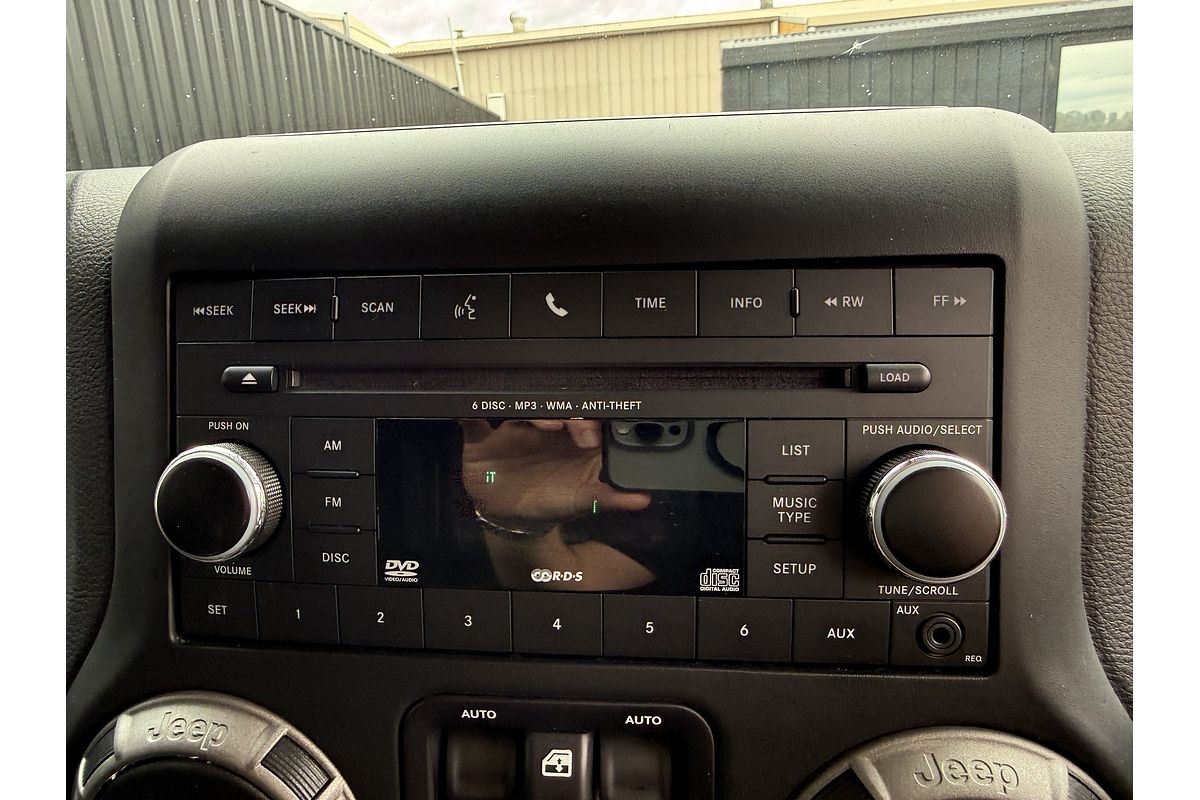 2016 Jeep Wrangler Unlimited Sport JK