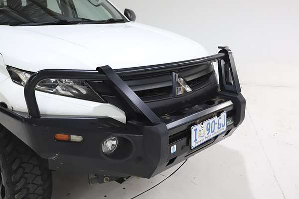 2019 Mitsubishi Triton GLX ADAS MR 4X4