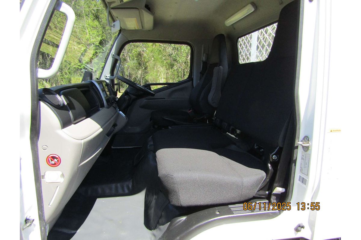 2022 Fuso Canter 515 4x2 MWB