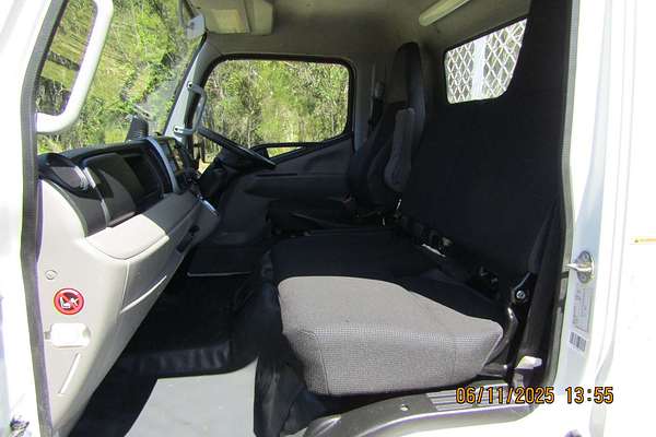 2022 Fuso Canter 515 4x2 MWB