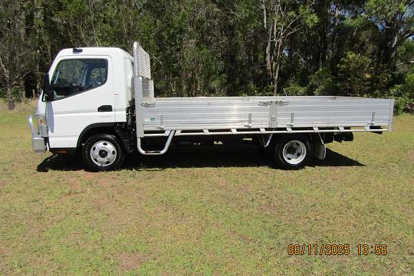 2022 Fuso Canter 515 4x2 MWB
