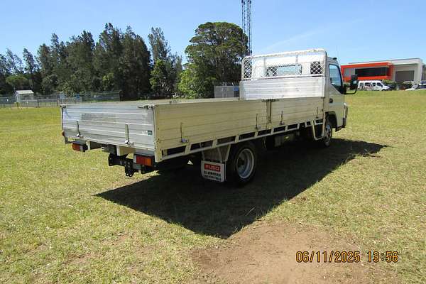 2022 Fuso Canter 515 4x2 MWB