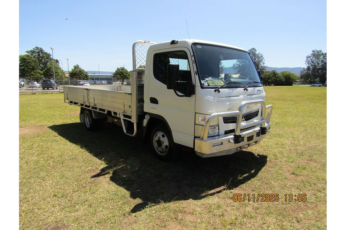 2022 Fuso Canter 515 4x2 MWB