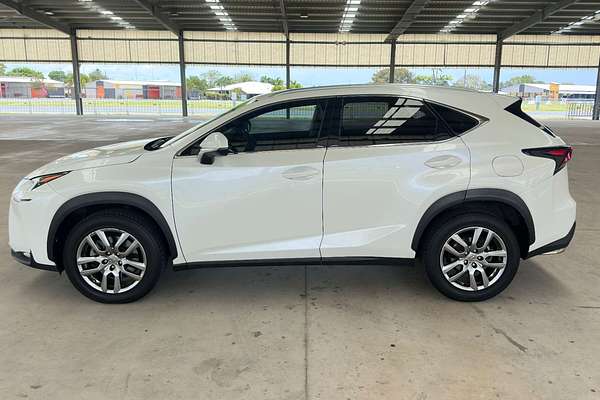 2017 Lexus NX NX200t Luxury AGZ10R