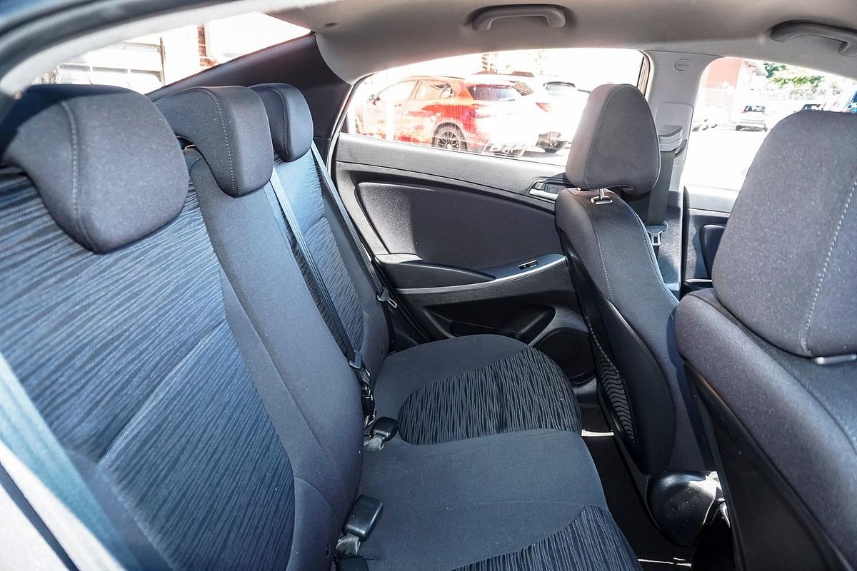 2016 Hyundai Accent Active RB4