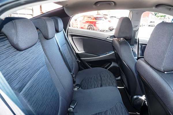 2016 Hyundai Accent Active RB4