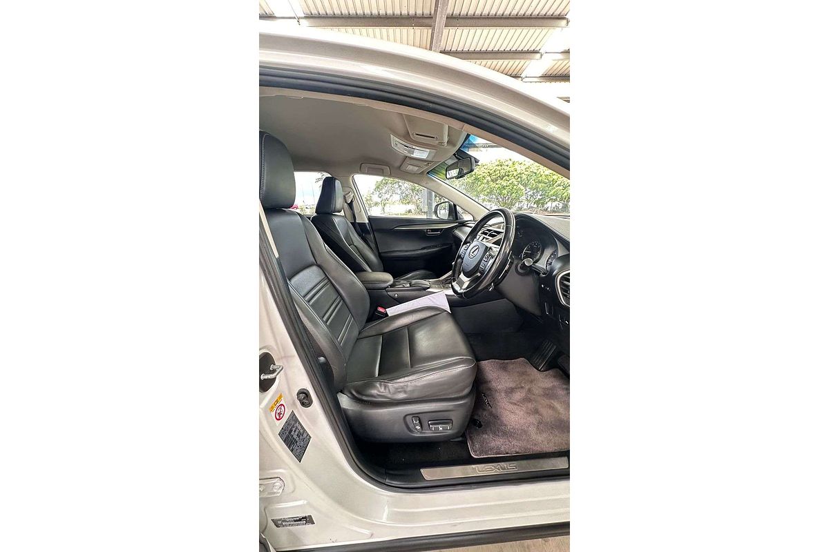 2017 Lexus NX NX200t Luxury AGZ10R