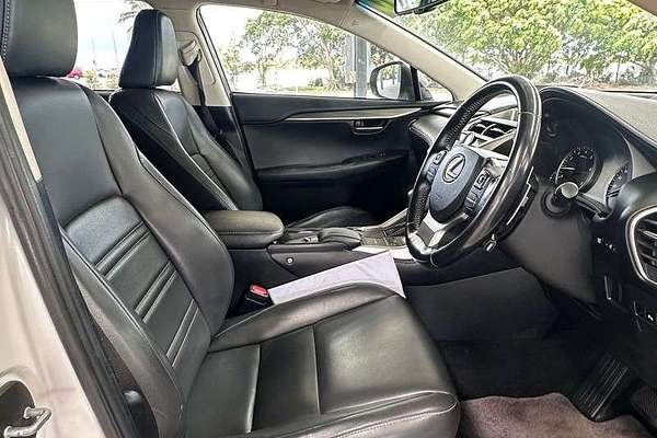 2017 Lexus NX NX200t Luxury AGZ10R