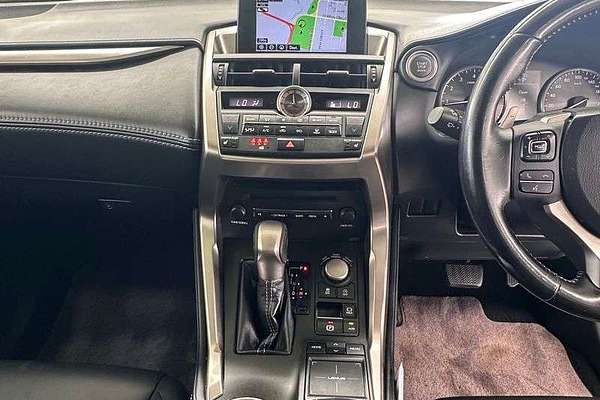 2017 Lexus NX NX200t Luxury AGZ10R