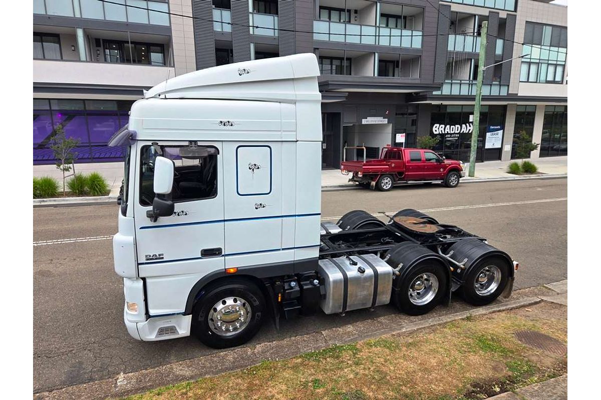 DAF XF105 2012 6x4 PRIME MOVER DAF XF105 2012 6x4 PRIME MOVER