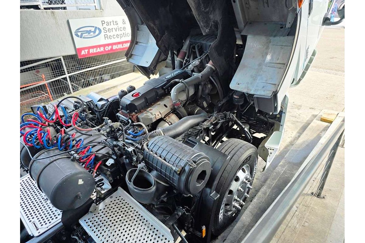 DAF XF105 2012 6x4 PRIME MOVER