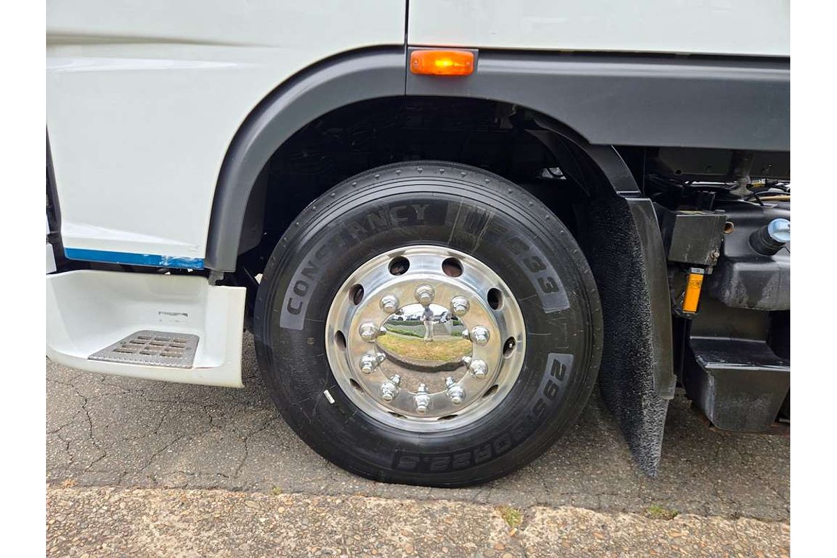 DAF XF105 2012 6x4 PRIME MOVER