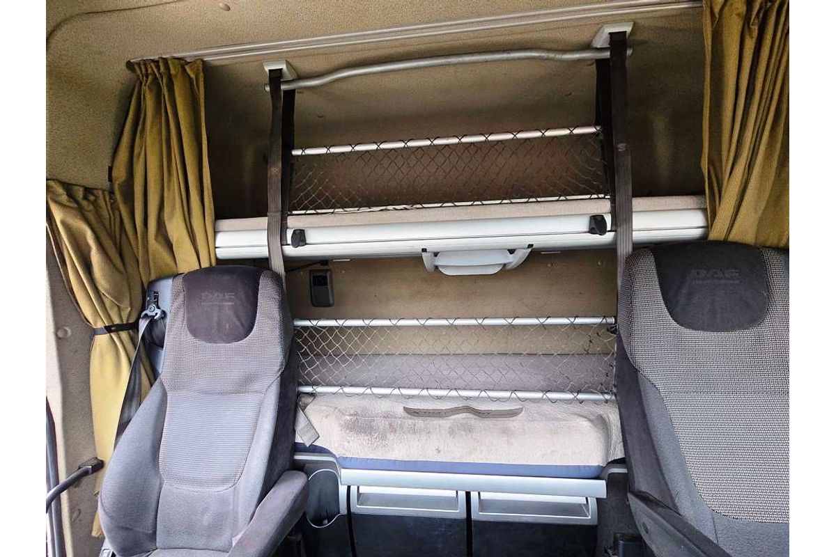 DAF XF105 2012 6x4 PRIME MOVER