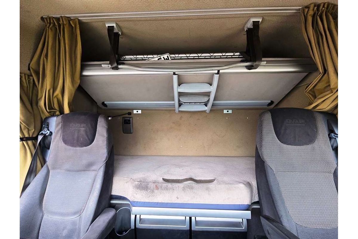 DAF XF105 2012 6x4 PRIME MOVER