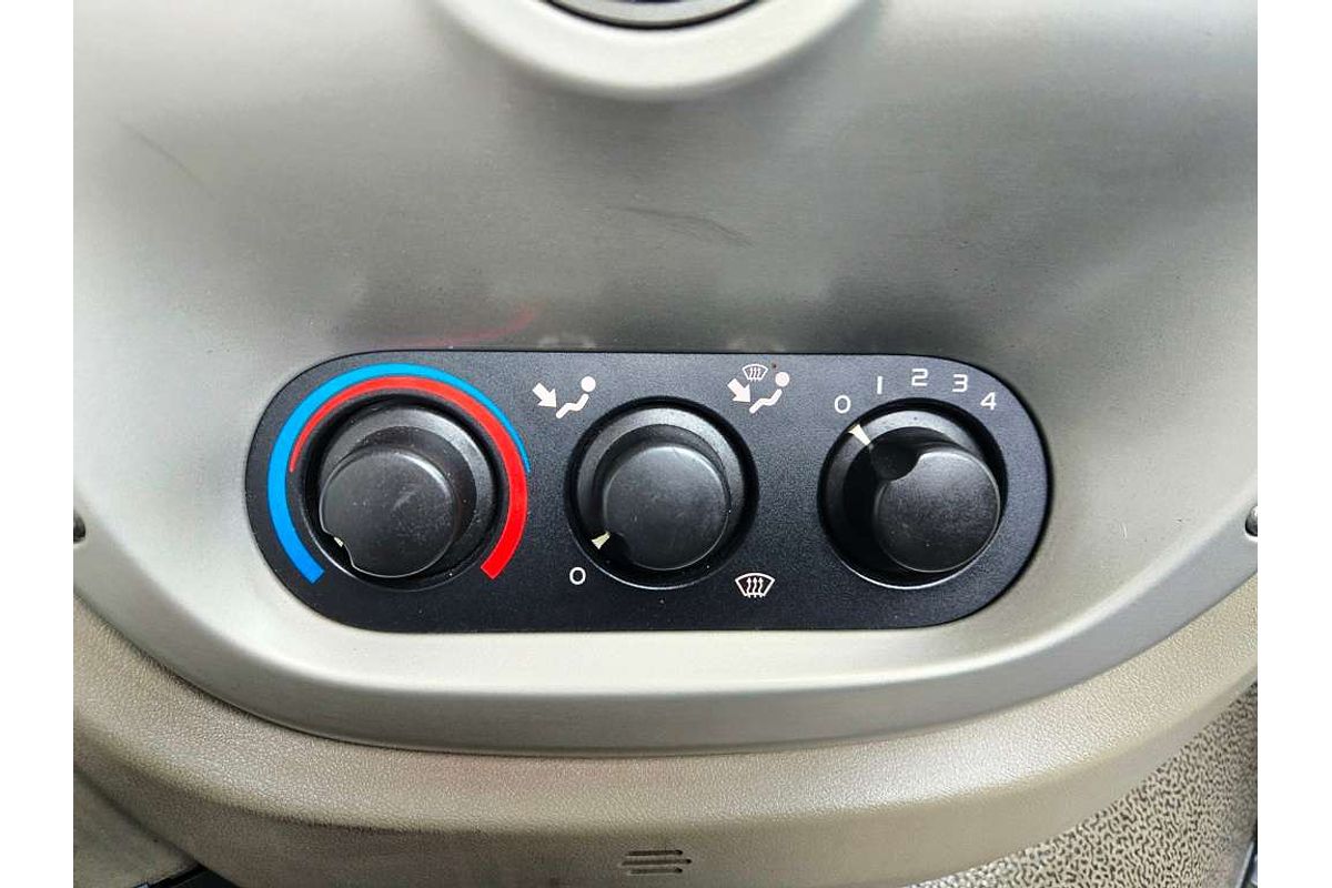 DAF XF105 2012 6x4 PRIME MOVER