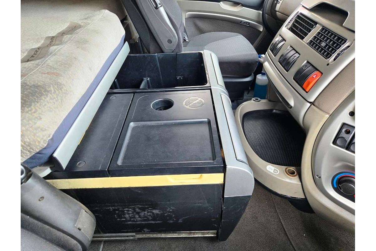 DAF XF105 2012 6x4 PRIME MOVER