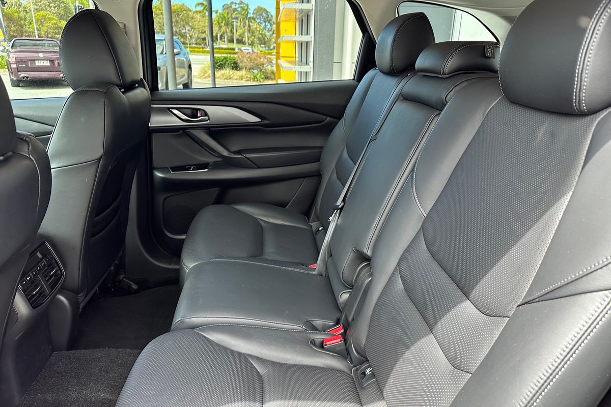 2022 Mazda CX-9 Touring TC