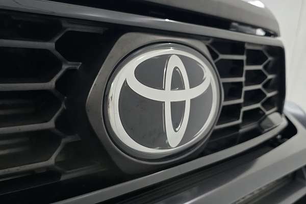 2022 Toyota Hilux Rugged X GUN126R 4X4