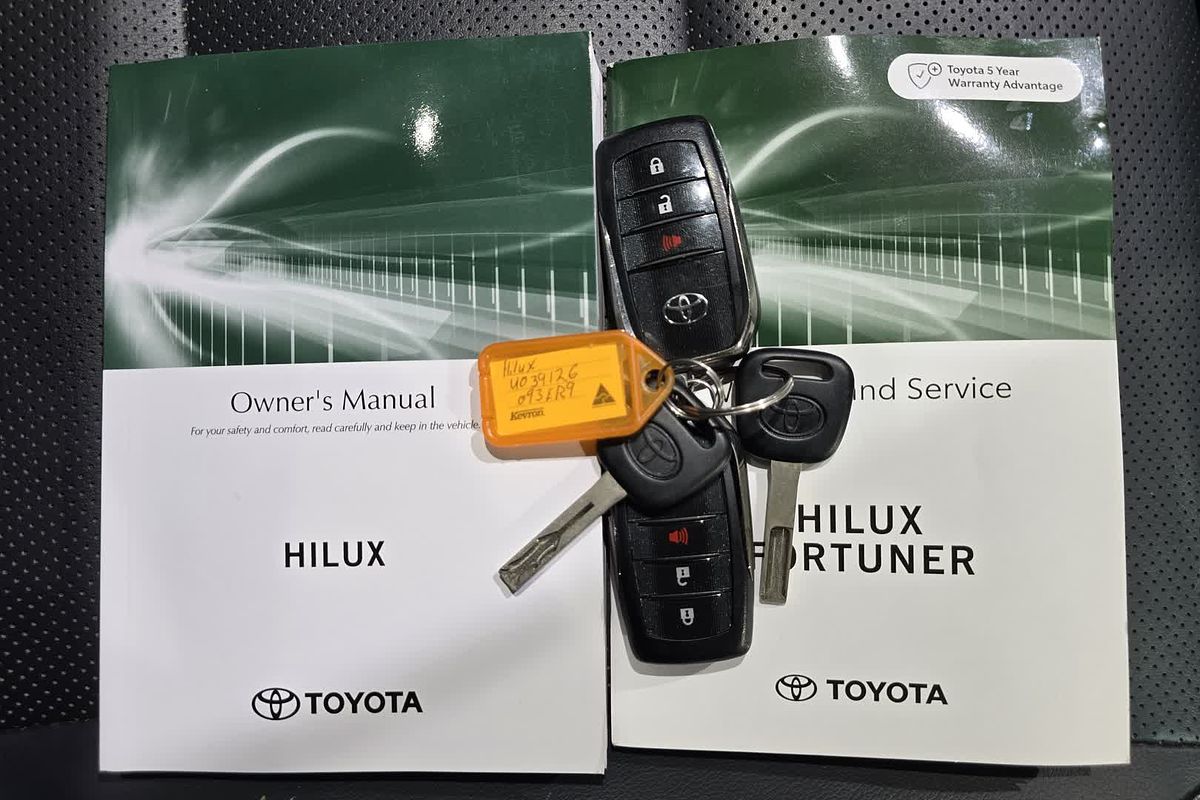 2022 Toyota Hilux Rugged X GUN126R 4X4