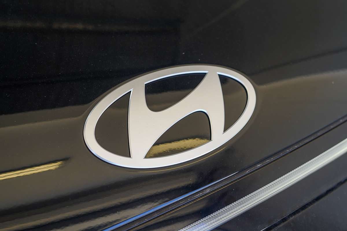 2025 Hyundai Kona Hybrid Elite N Line SX2.V3