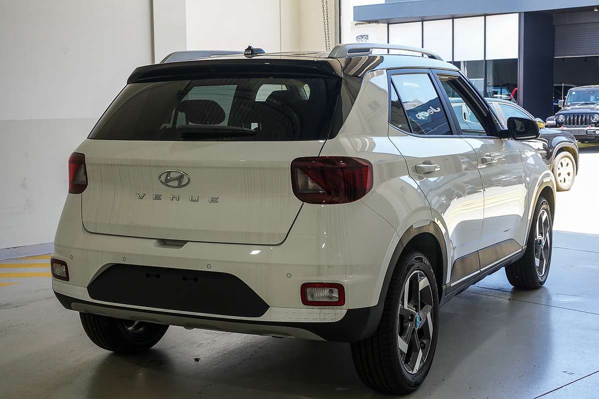 2025 Hyundai Venue Elite QX.V5