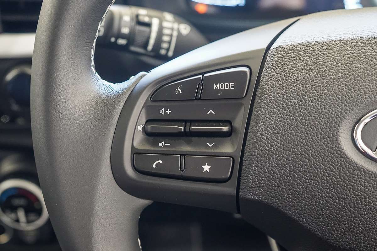 2025 Hyundai Venue Elite QX.V5