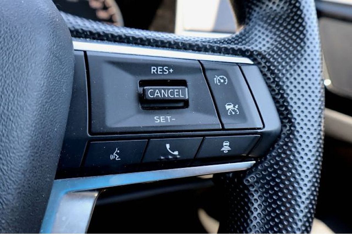 2023 Mitsubishi Outlander ES ZM