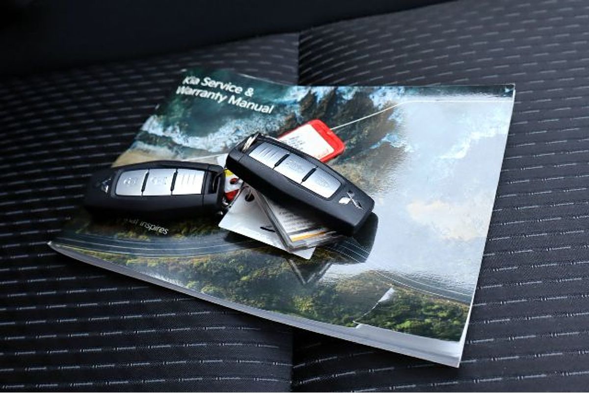 2023 Mitsubishi Outlander ES ZM