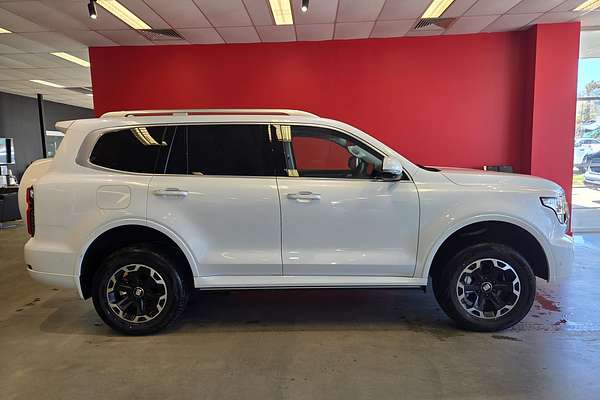 2025 GWM Tank 500 Ultra Hi4-T PHEV P03