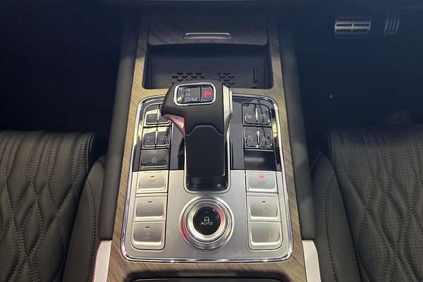 2025 GWM Tank 500 Ultra Hi4-T PHEV P03