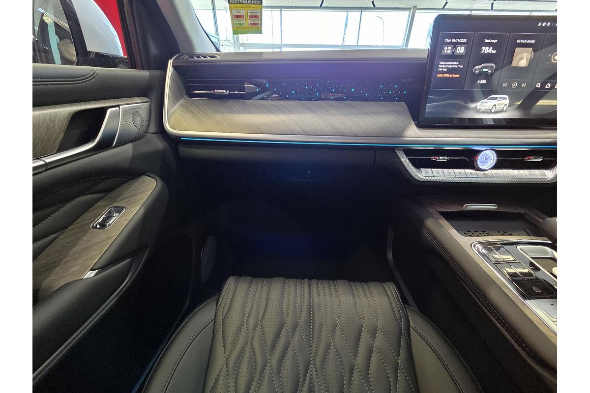 2025 GWM Tank 500 Ultra Hi4-T PHEV P03