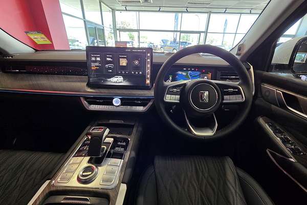 2025 GWM Tank 500 Ultra Hi4-T PHEV P03