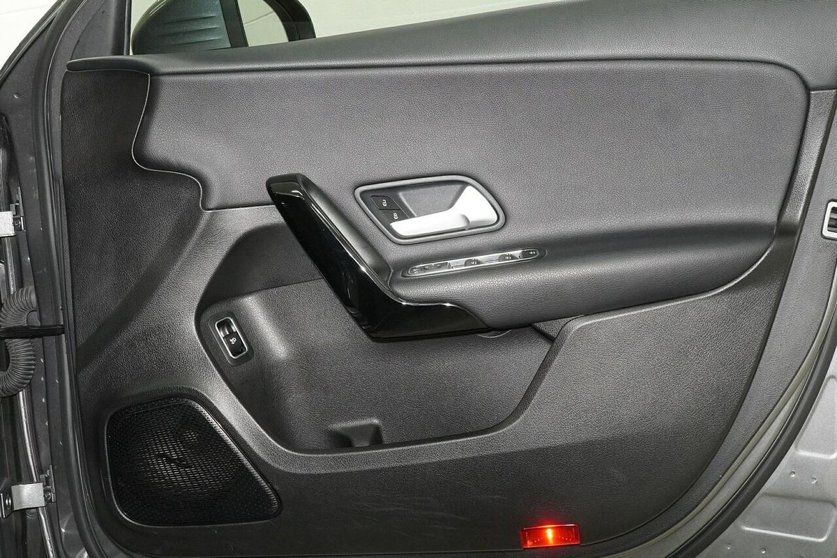 2020 Mercedes-Benz A-Class A180 V177