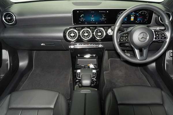 2020 Mercedes-Benz A-Class A180 V177