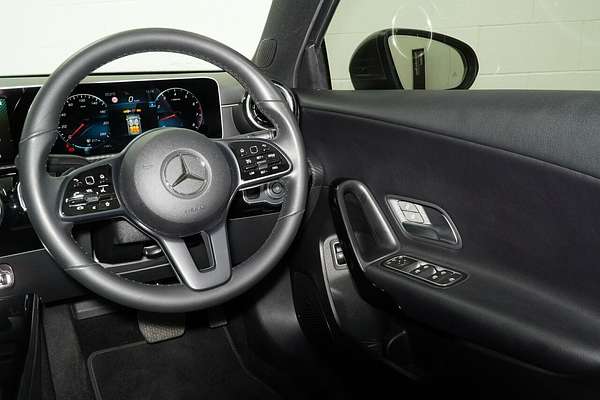 2020 Mercedes-Benz A-Class A180 V177