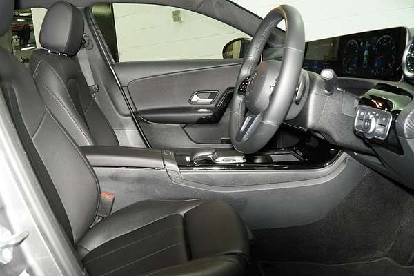 2020 Mercedes-Benz A-Class A180 V177