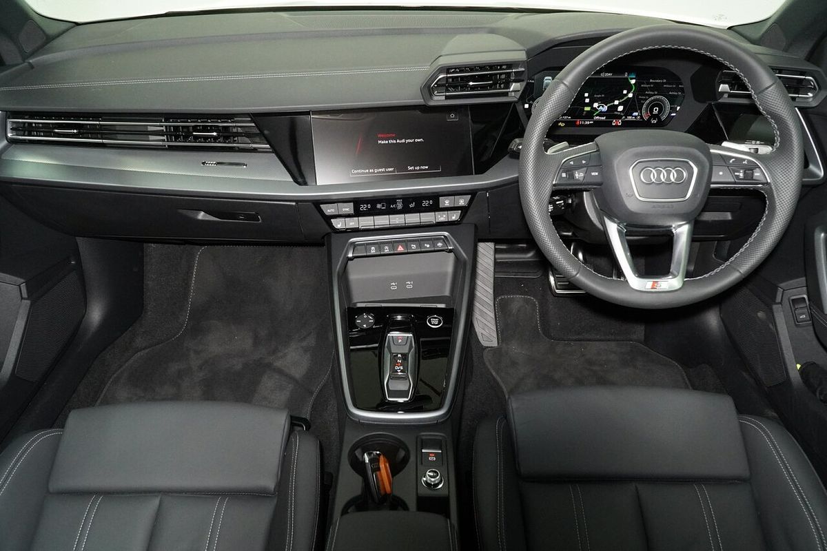 2025 Audi A3 35 TFSI S line GY