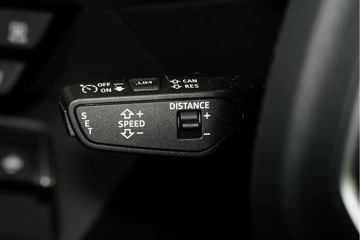 2025 Audi A3 35 TFSI S line GY