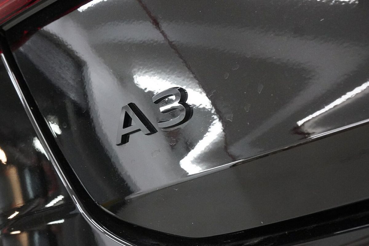 2025 Audi A3 35 TFSI S line GY