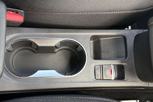 2025 Mitsubishi ASX LS XE